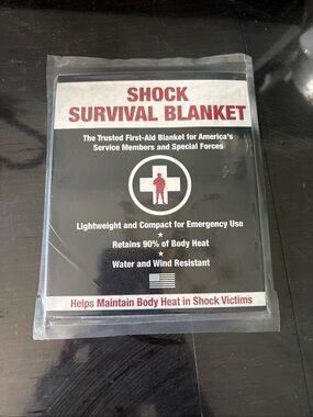 Shock Survival Blanket First-Aid Emergency Blanket - Black & Red